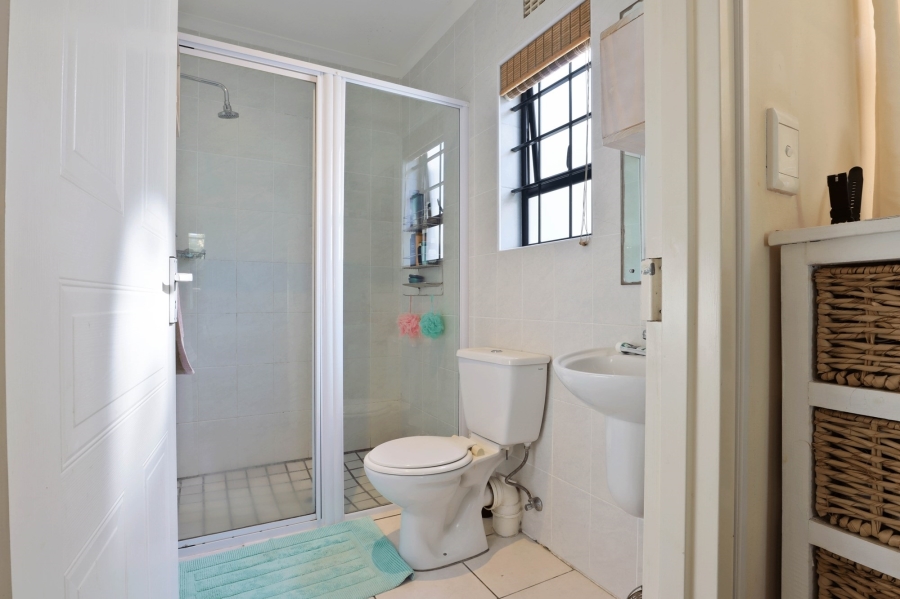 3 Bedroom Property for Sale in Sunningdale Western Cape
